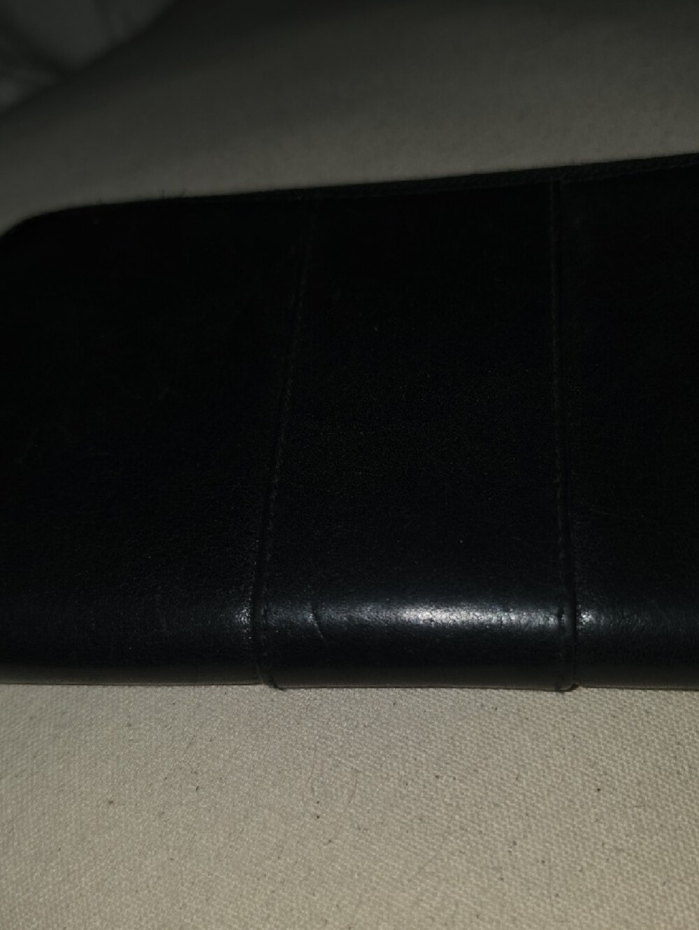 Tory Burch Black Leather Zip Wallet with Gold Hardware - Picture 3 of 10